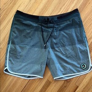 Sz38 Quiksilver Blue Board Shorts Quick-Drying Swimwear